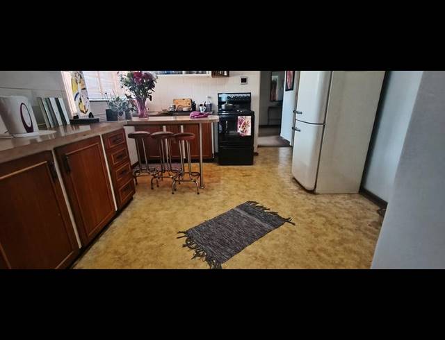 3 BEDROOM HOUSE FOR SALE IN WEST PARK